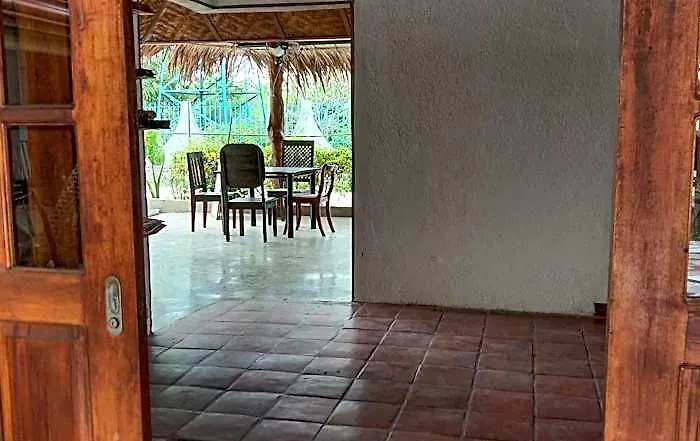 Herbs And Restaurant Near The Sea (adults Only) 3* Moalboal